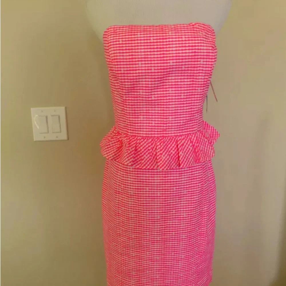 Lilly Pulitzer Strapless Seersucker Lowe Dress With Peplum Size 2 - Picture 1 of 8